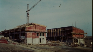 Bau der Grundschule Breitenstein_4
